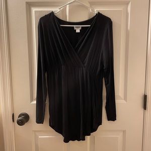 Old Navy Maternity & Nursing Shirt • Size L